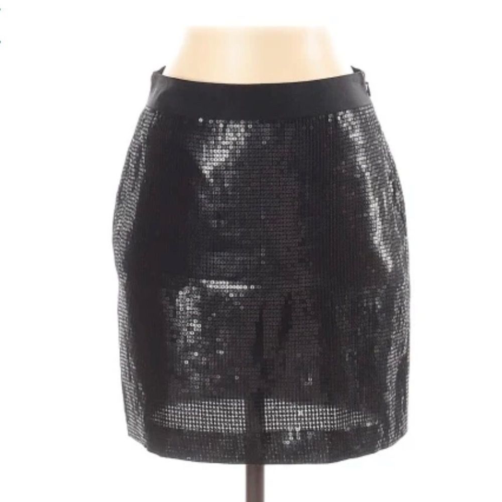 Banana Republic Skirt Full Sequins Mini Length Party Skirt in Black Size 0